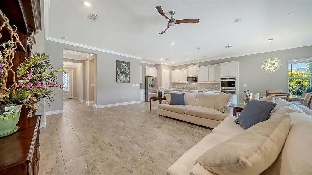 7300 Great Egret Boulevard Sarasota FL 34241