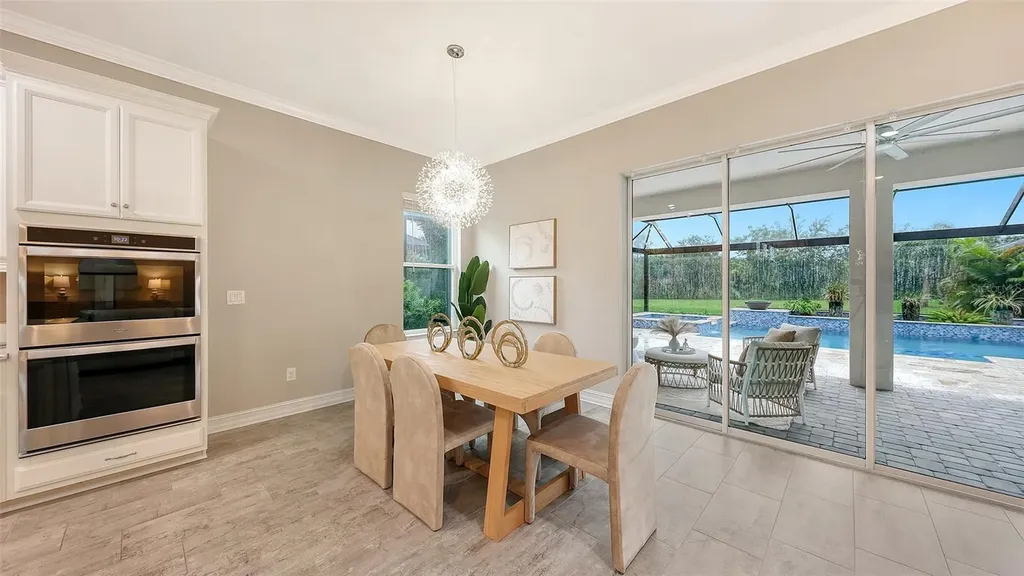 7300 Great Egret Boulevard Sarasota FL 34241