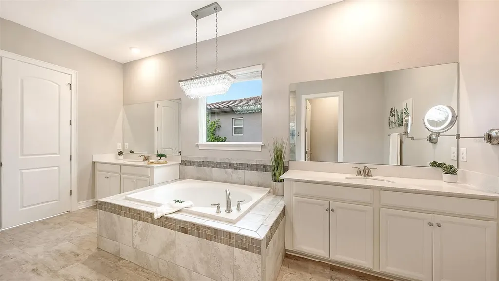 7300 Great Egret Boulevard Sarasota FL 34241