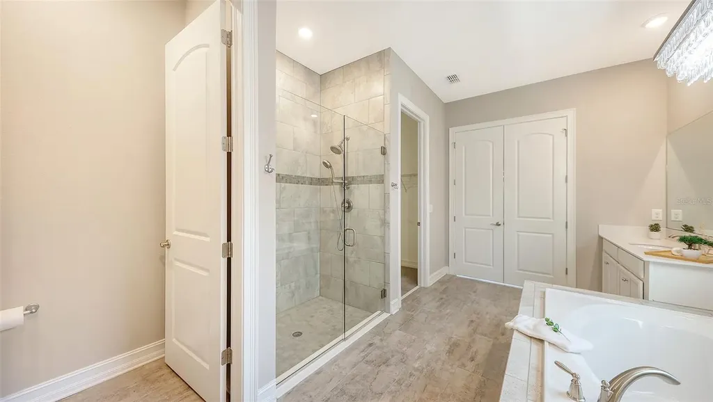 7300 Great Egret Boulevard Sarasota FL 34241