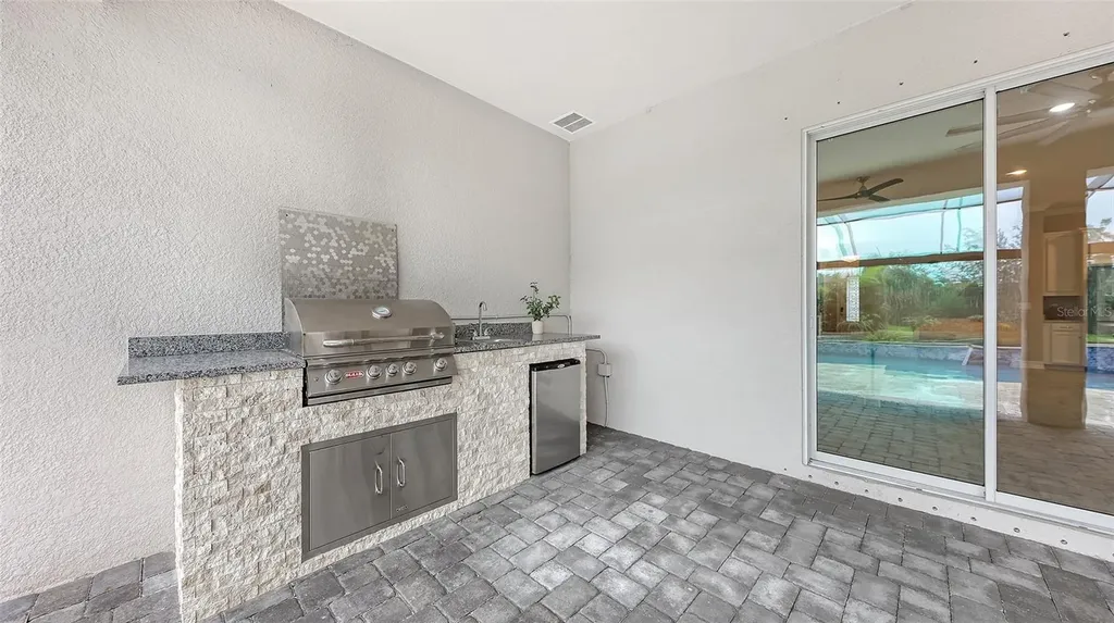 7300 Great Egret Boulevard Sarasota FL 34241