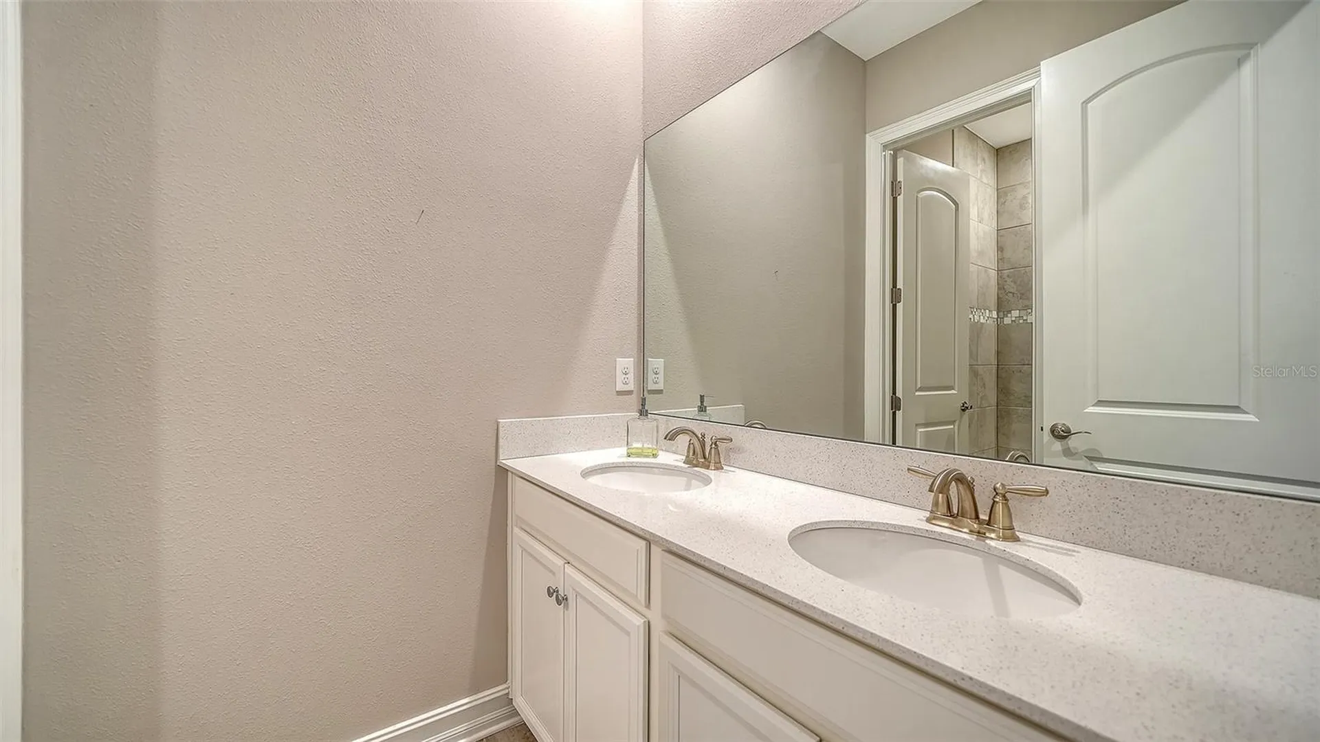 7300 Great Egret Boulevard Sarasota FL 34241