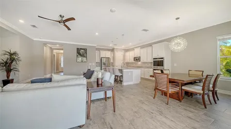 7300 Great Egret Boulevard Sarasota FL 34241