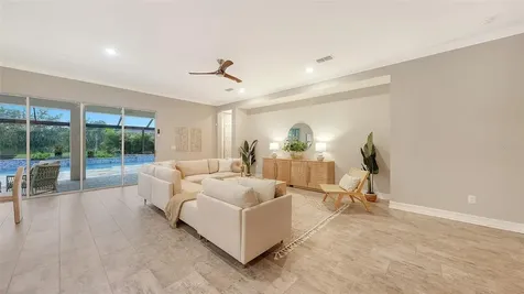 7300 Great Egret Boulevard Sarasota FL 34241