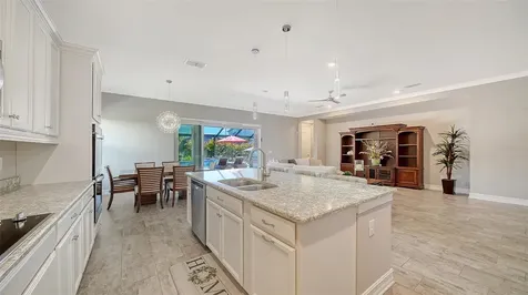 7300 Great Egret Boulevard Sarasota FL 34241
