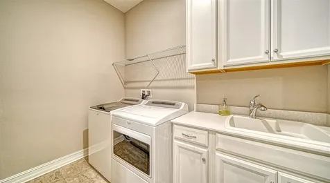 7300 Great Egret Boulevard Sarasota FL 34241