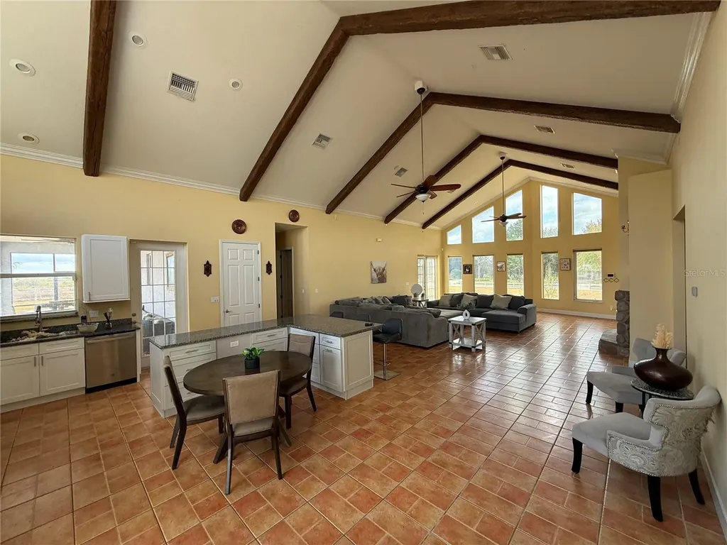 186 S Bear Pointe Drive Lake Placid FL 33852