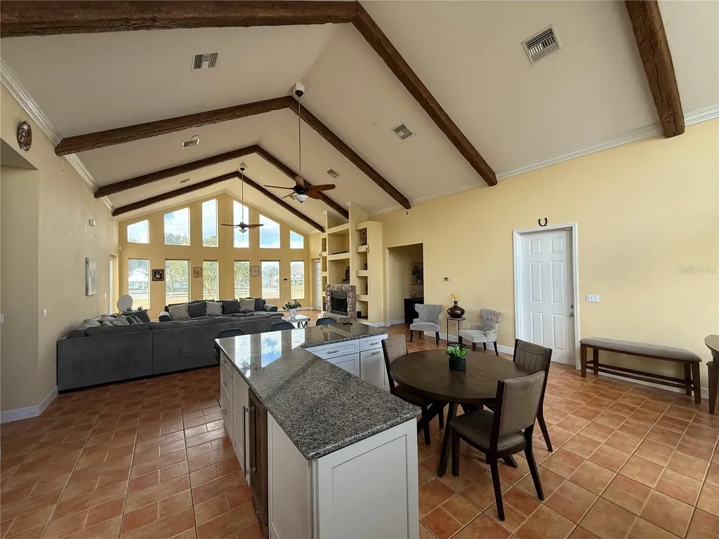 186 S Bear Pointe Drive Lake Placid FL 33852
