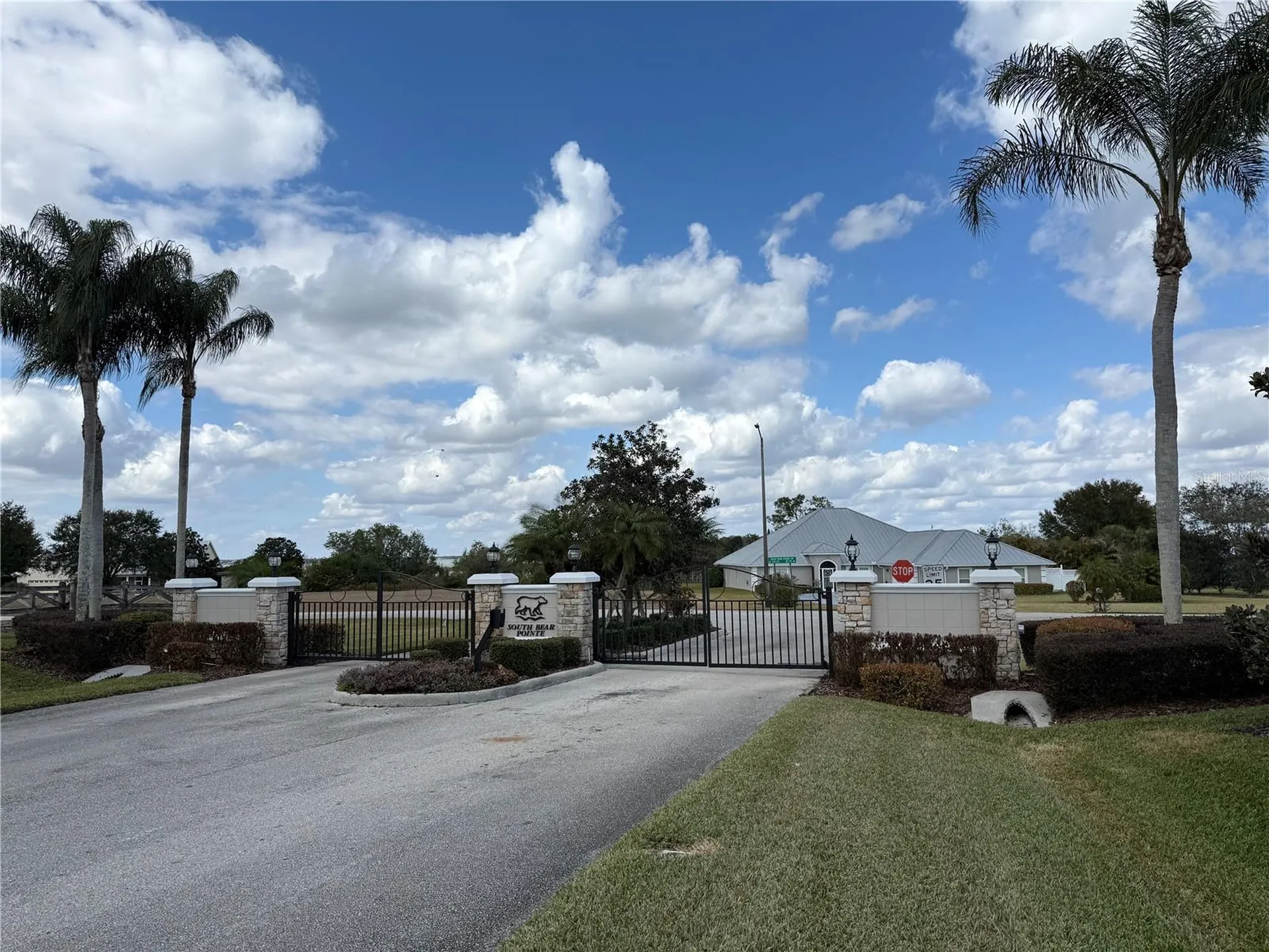 186 S Bear Pointe Drive Lake Placid FL 33852