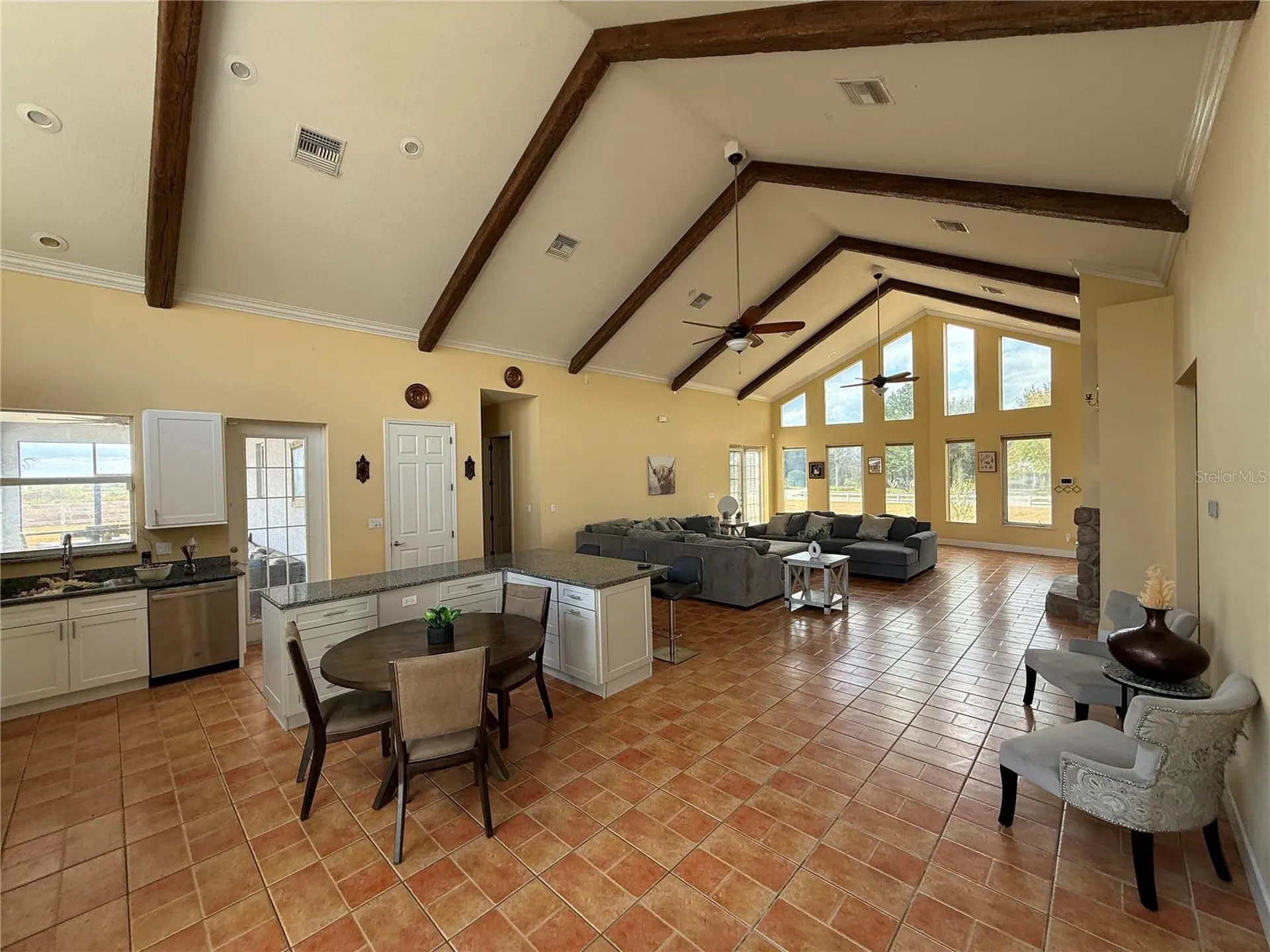 186 S Bear Pointe Drive Lake Placid FL 33852