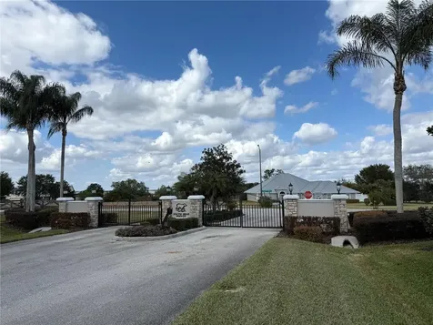 186 S Bear Pointe Drive Lake Placid FL 33852