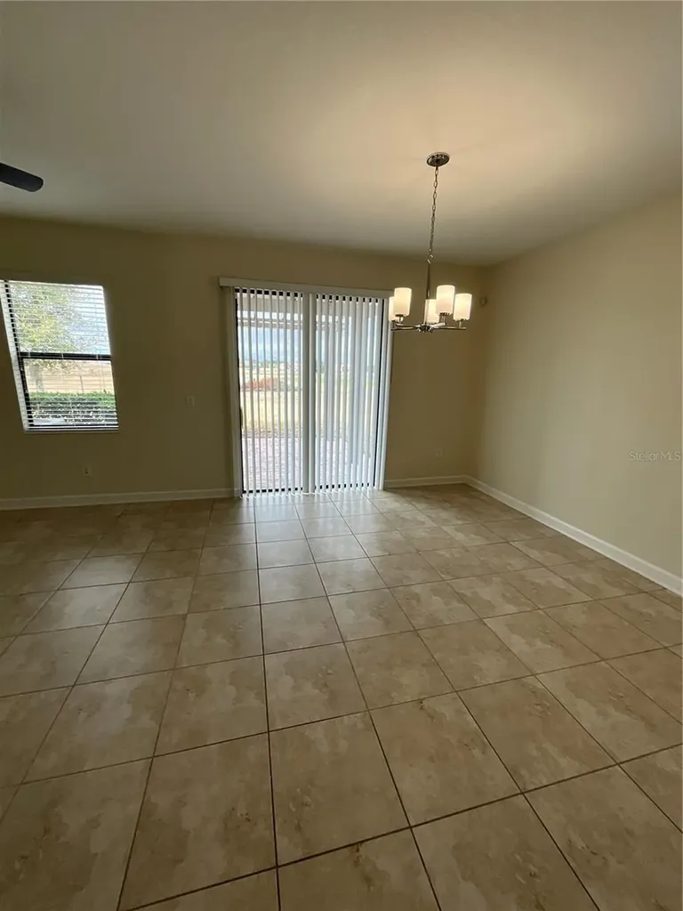 8545 Zoeller Hills Drive Davenport FL 33896