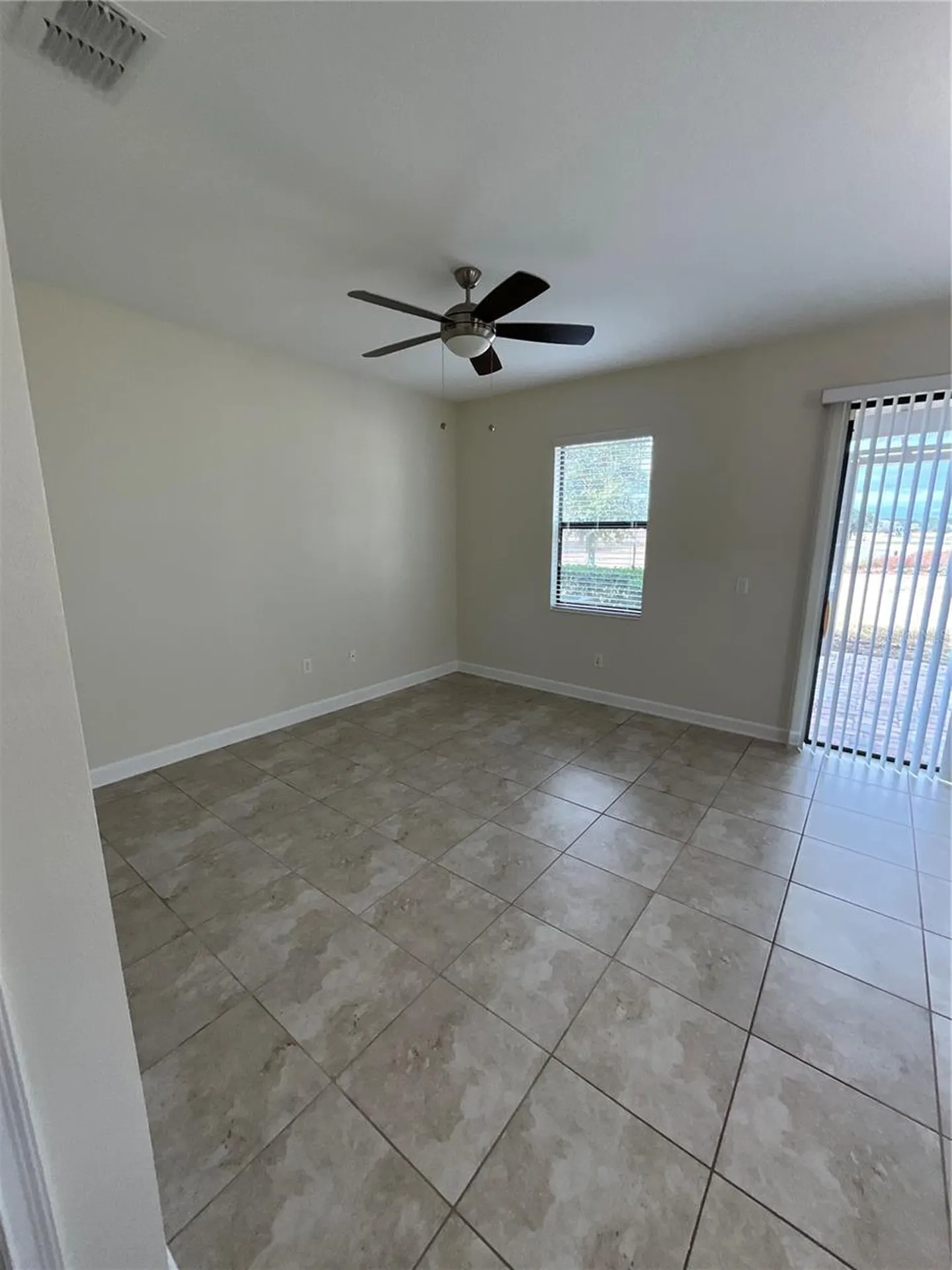 8545 Zoeller Hills Drive Davenport FL 33896