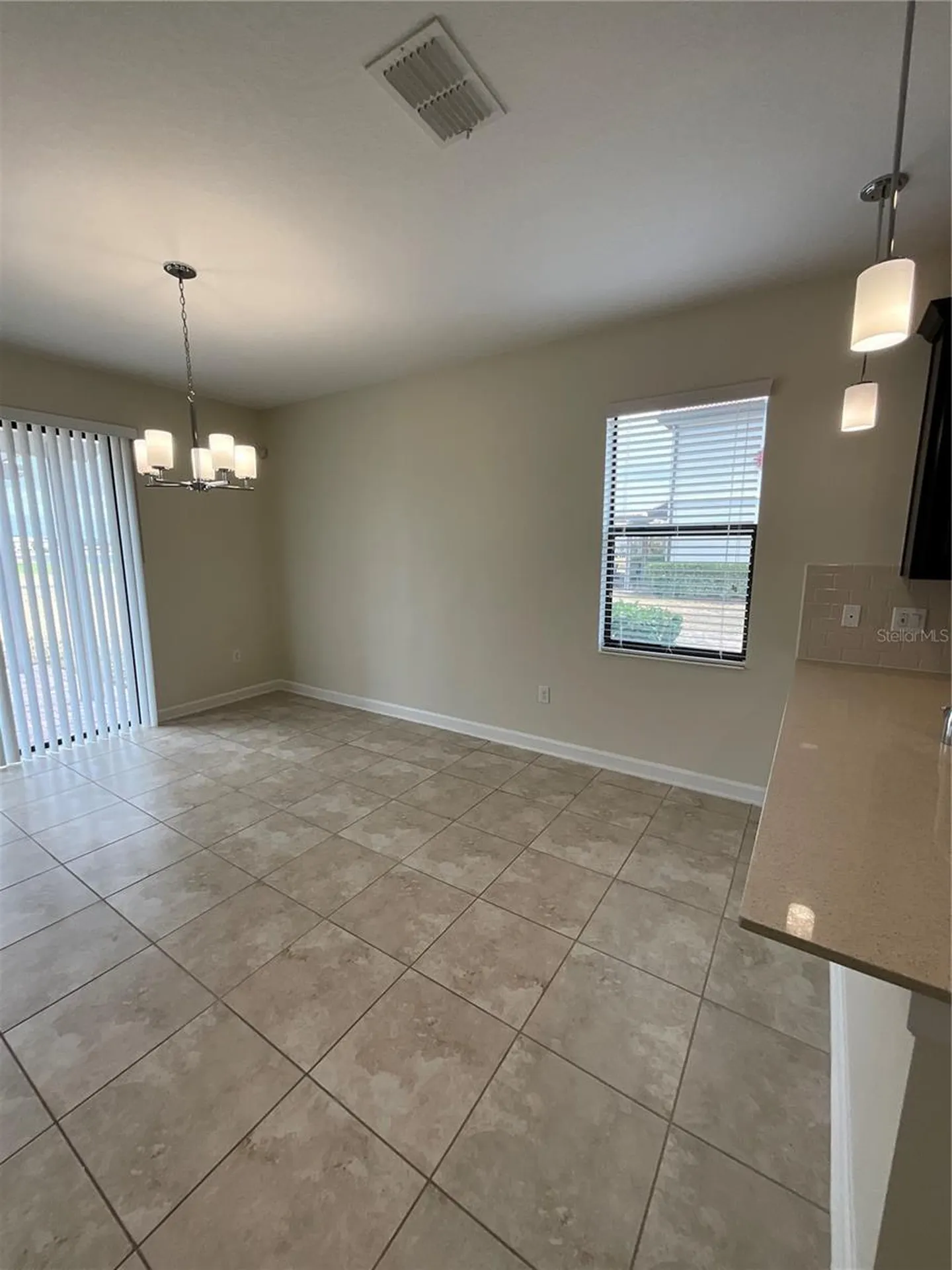 8545 Zoeller Hills Drive Davenport FL 33896