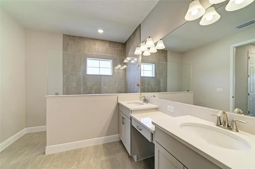 33482 Twilight Sea Place Dade City FL 33525
