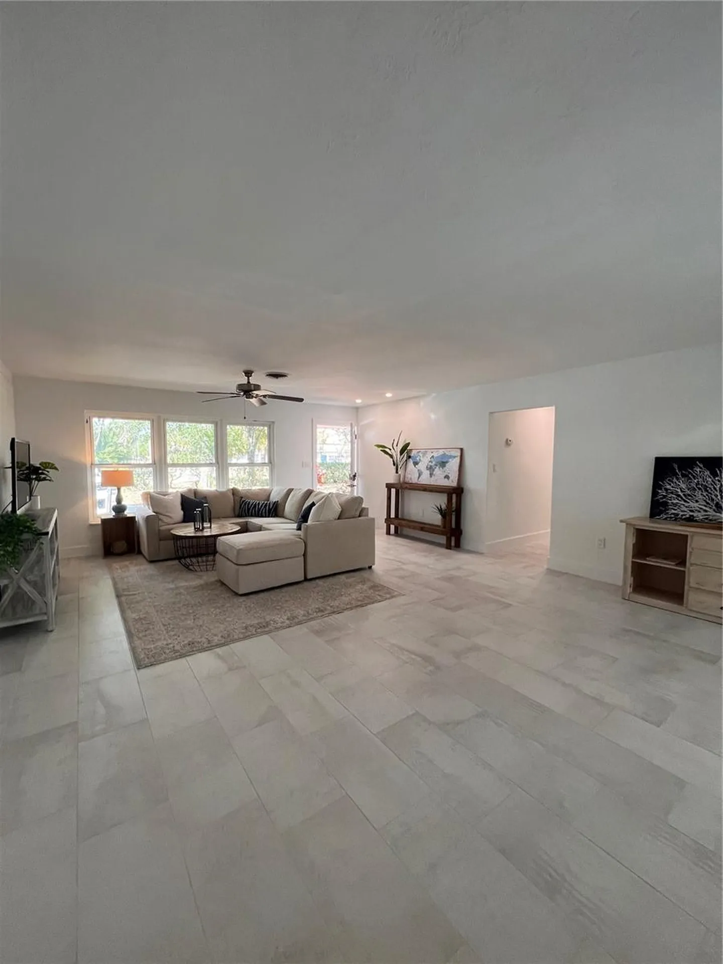 2724 Monterey Street Sarasota FL 34231