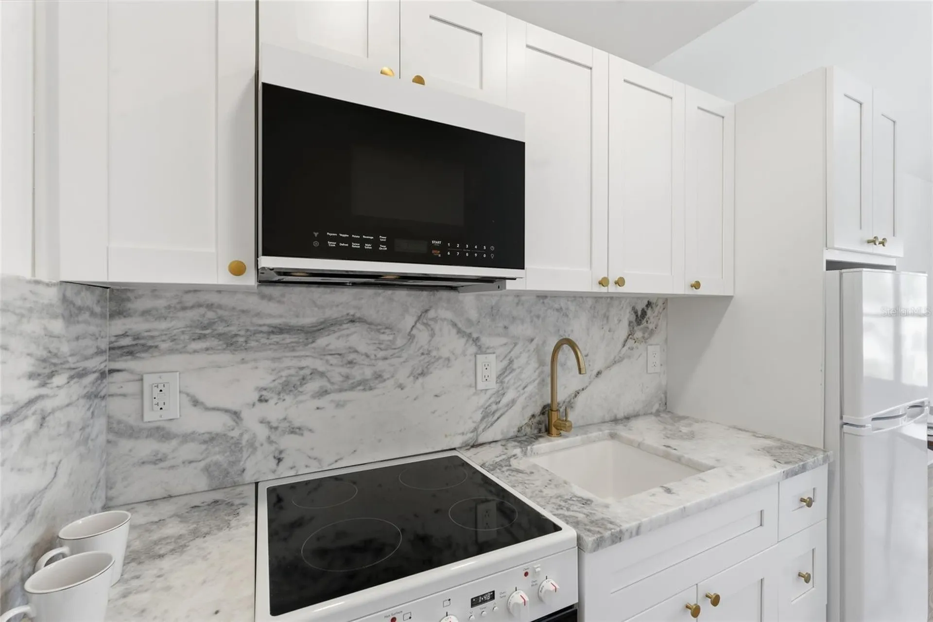 326 6th Avenue N St Petersburg FL 33701