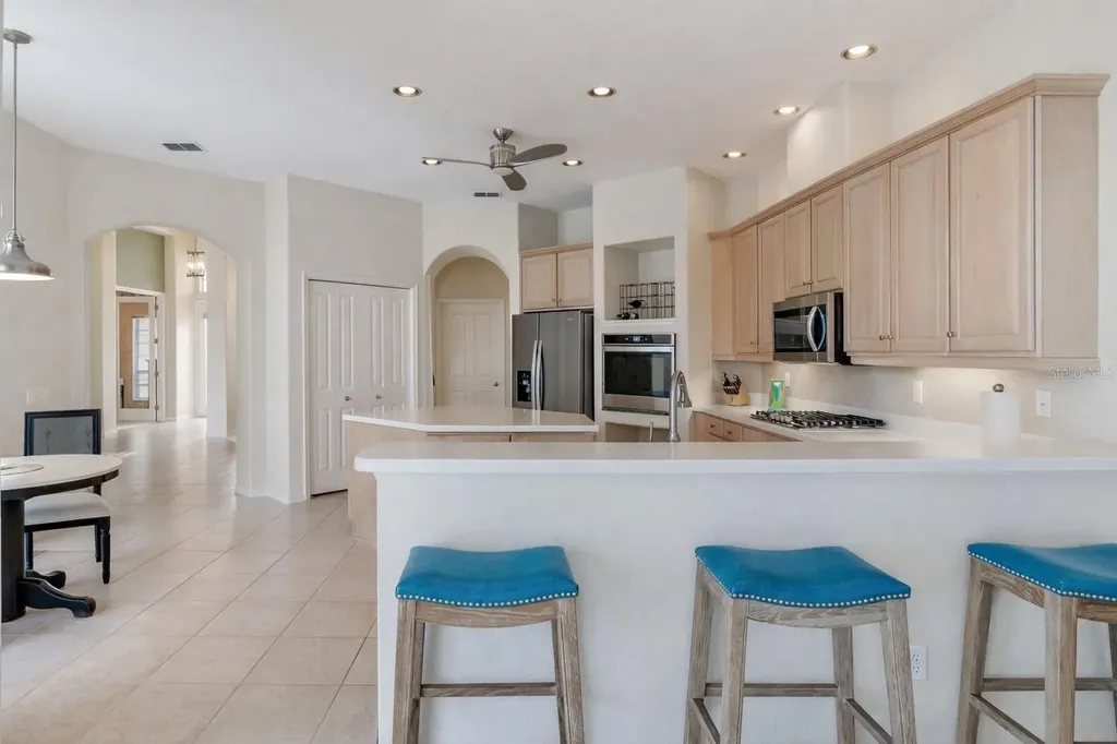 10228 Estuary Drive Tampa FL 33647