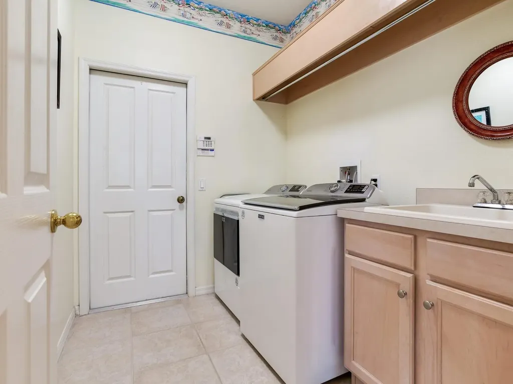10228 Estuary Drive Tampa FL 33647