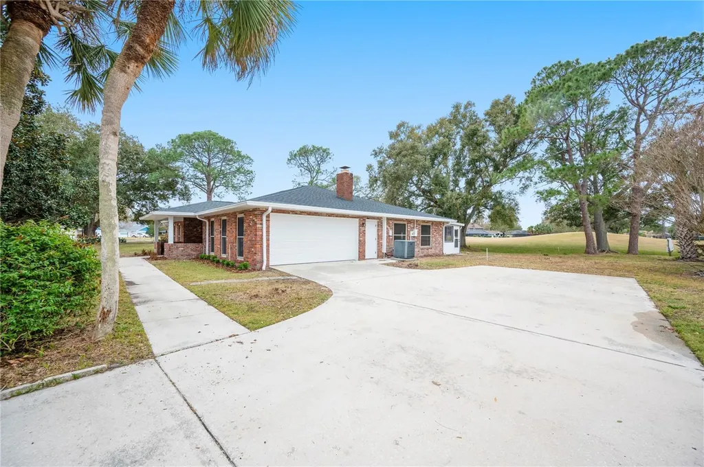 241 Greenfield Road Winter Haven FL 33884