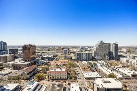 150 E Robinson Street Orlando FL 32801