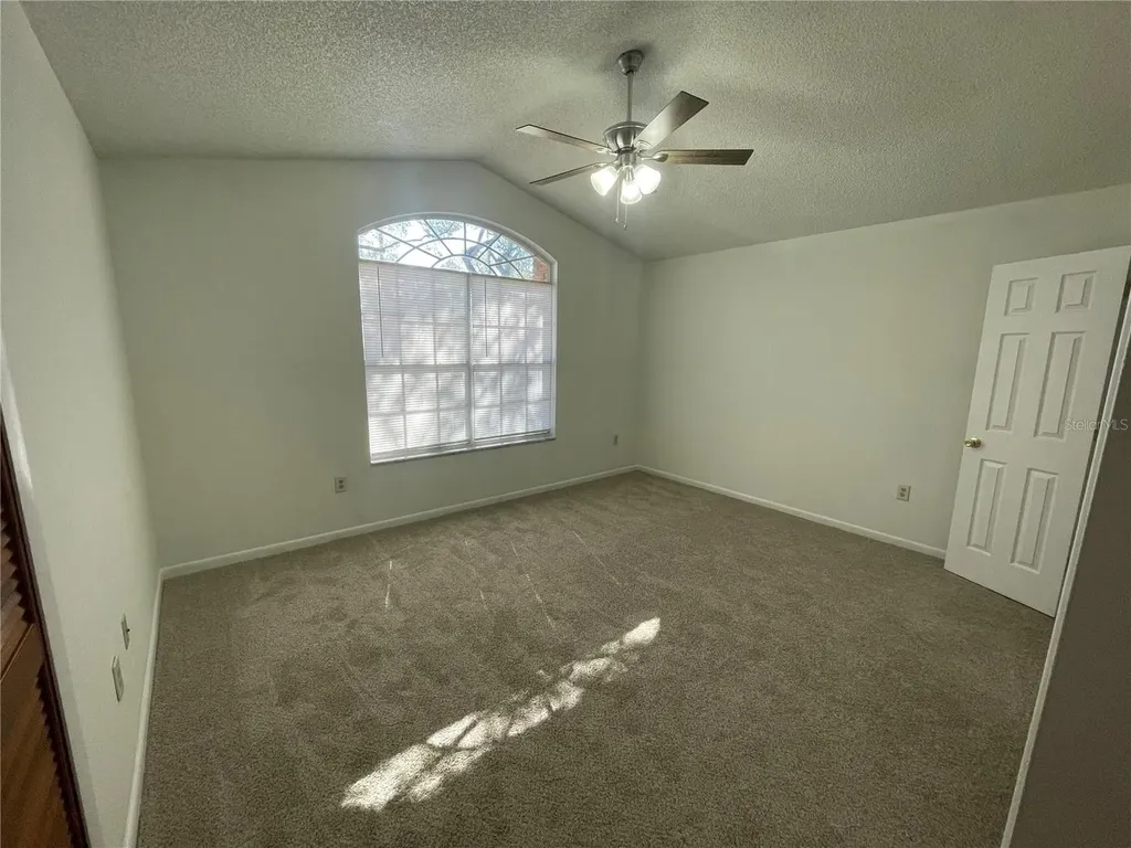 208 Lucerne Drive Debary FL 32713