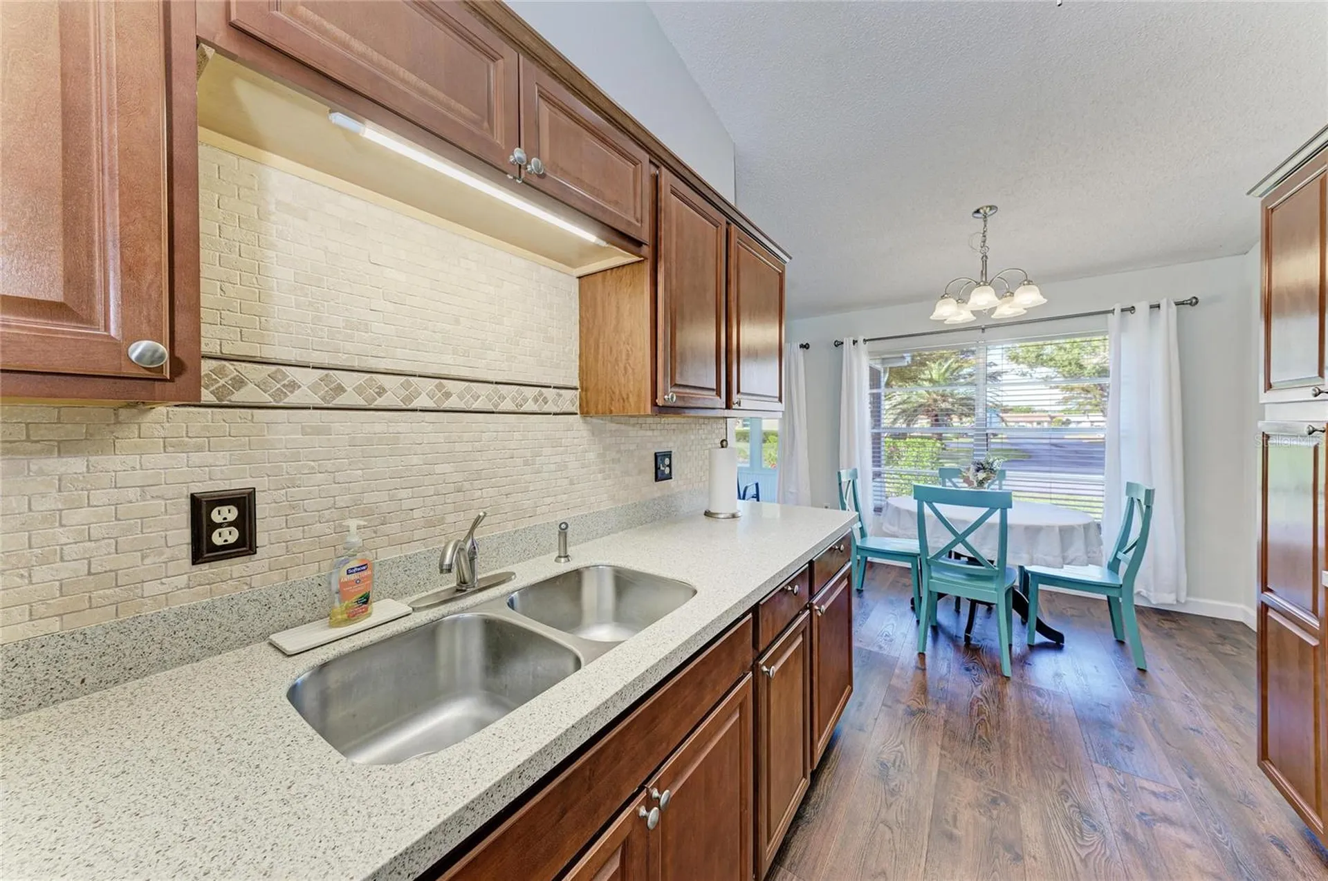 4006 36th Avenue Drive W Bradenton FL 34205