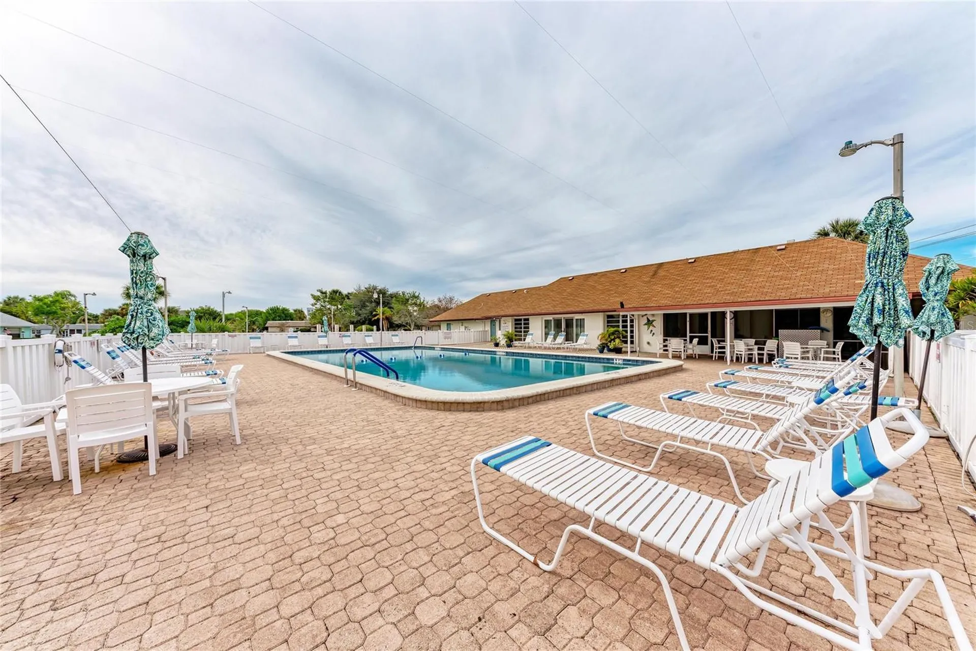 4006 36th Avenue Drive W Bradenton FL 34205