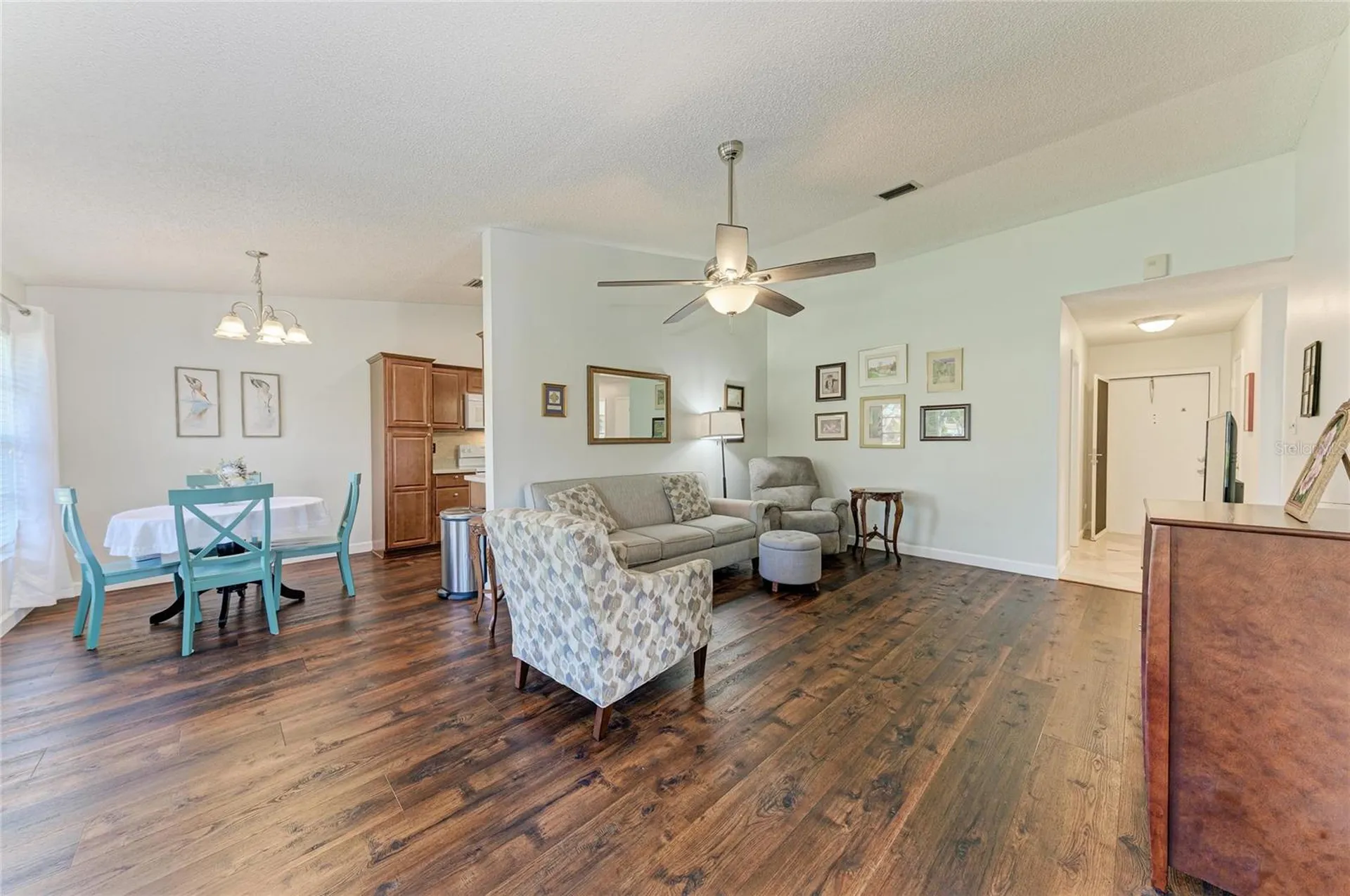 4006 36th Avenue Drive W Bradenton FL 34205