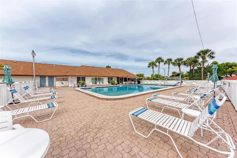 4006 36th Avenue Drive W Bradenton FL 34205