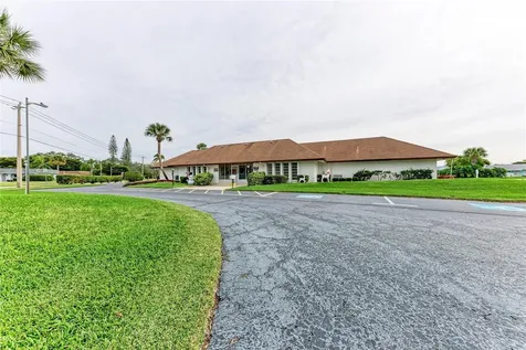 4006 36th Avenue Drive W Bradenton FL 34205