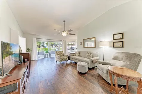 4006 36th Avenue Drive W Bradenton FL 34205