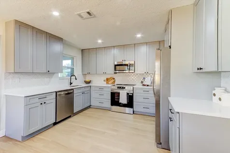 20 Woodlands Circle Ormond Beach FL 32174