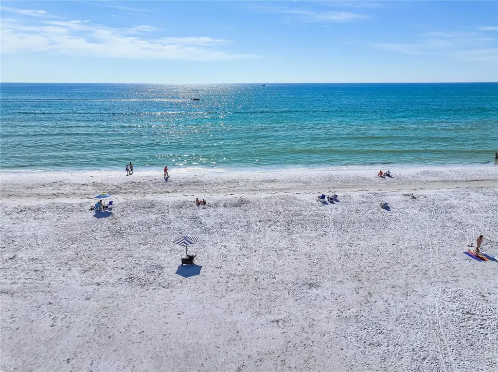 450 Beach Road Sarasota FL 34242