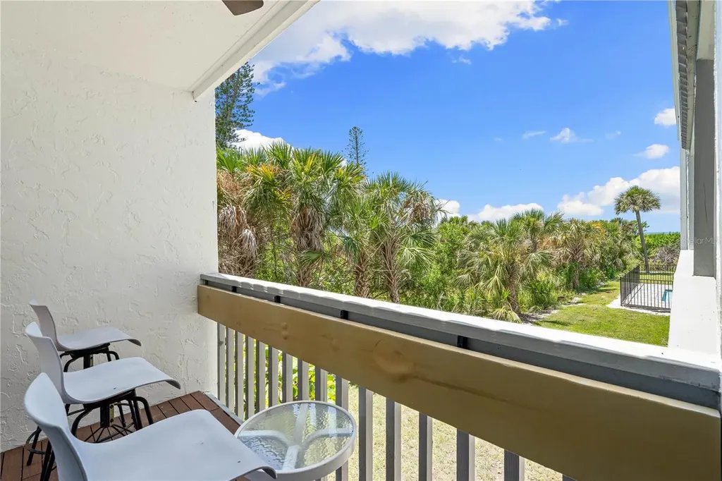 450 Beach Road Sarasota FL 34242