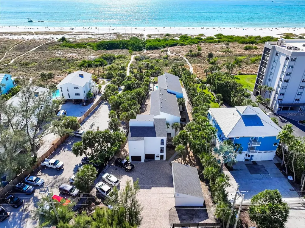 450 Beach Road Sarasota FL 34242
