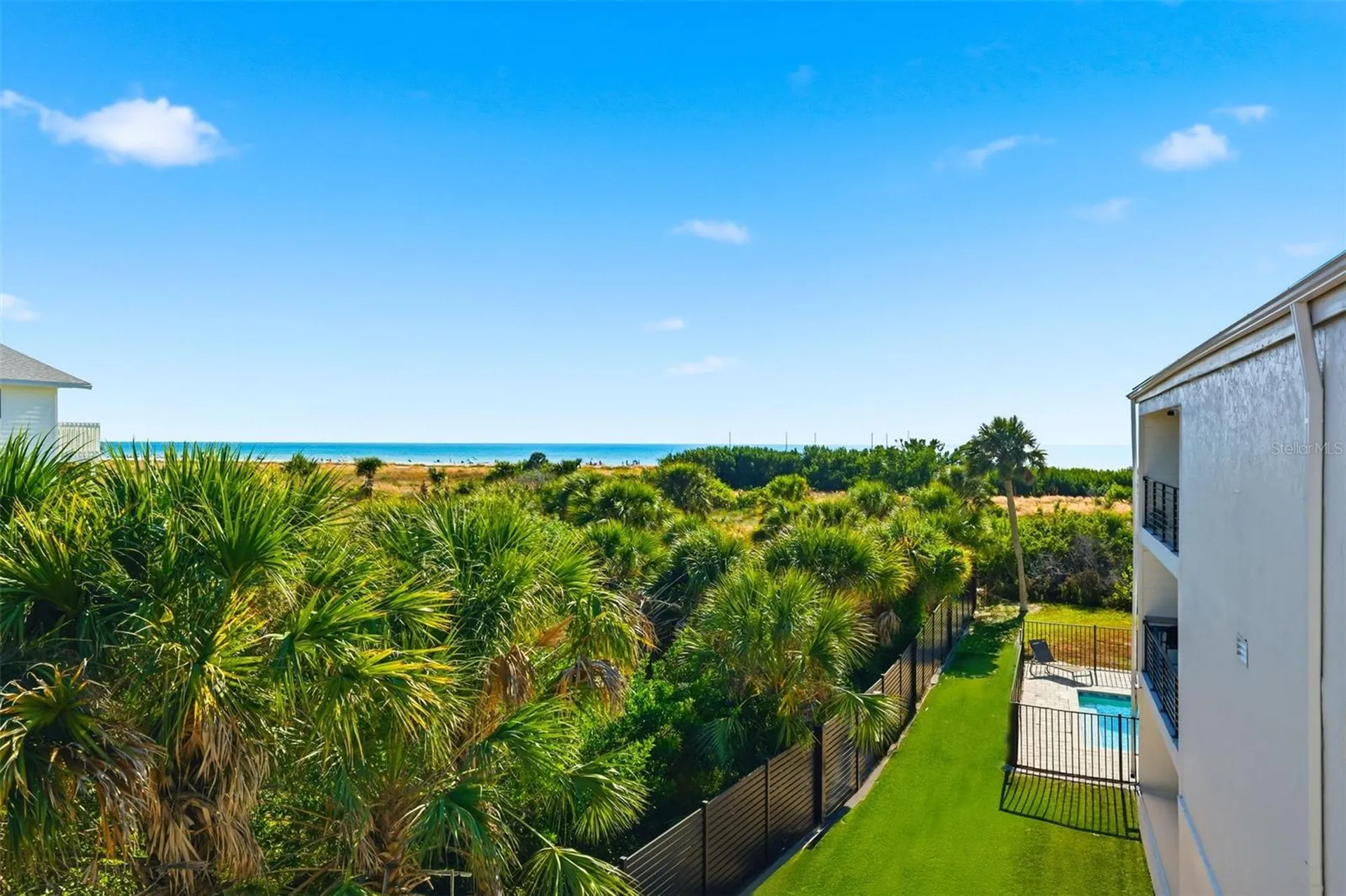 450 Beach Road Sarasota FL 34242