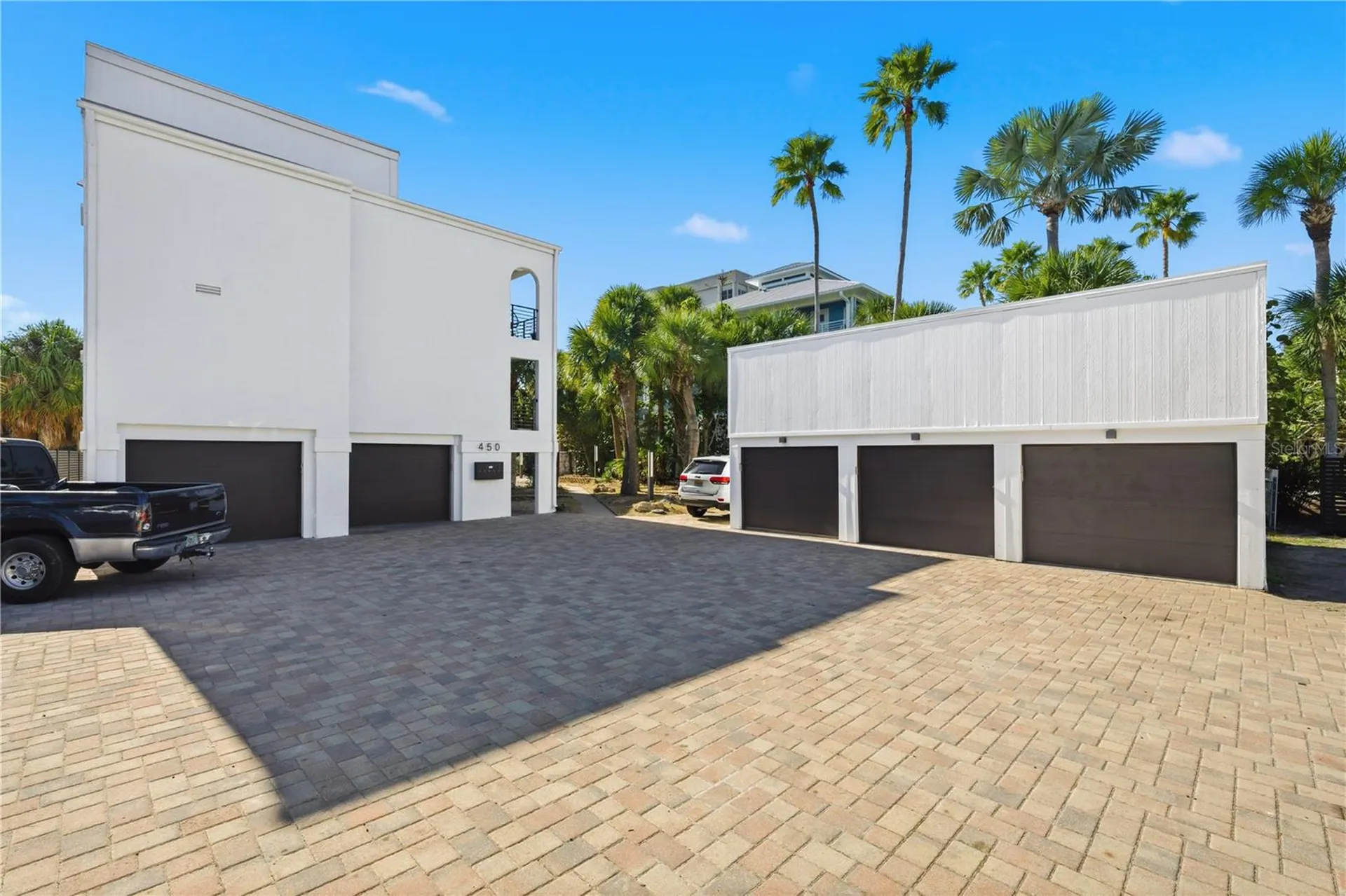 450 Beach Road Sarasota FL 34242