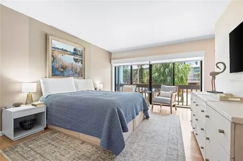 450 Beach Road Sarasota FL 34242