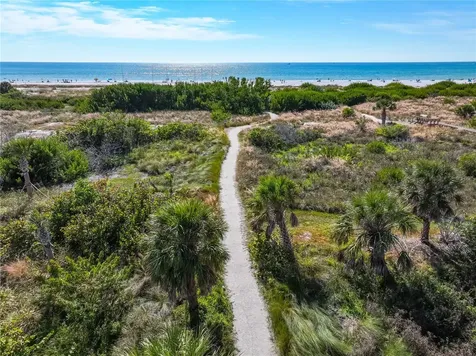 450 Beach Road Sarasota FL 34242