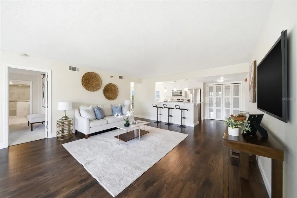 204 Quayside Circle Maitland FL 32751
