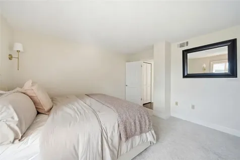 204 Quayside Circle Maitland FL 32751