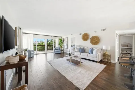 204 Quayside Circle Maitland FL 32751