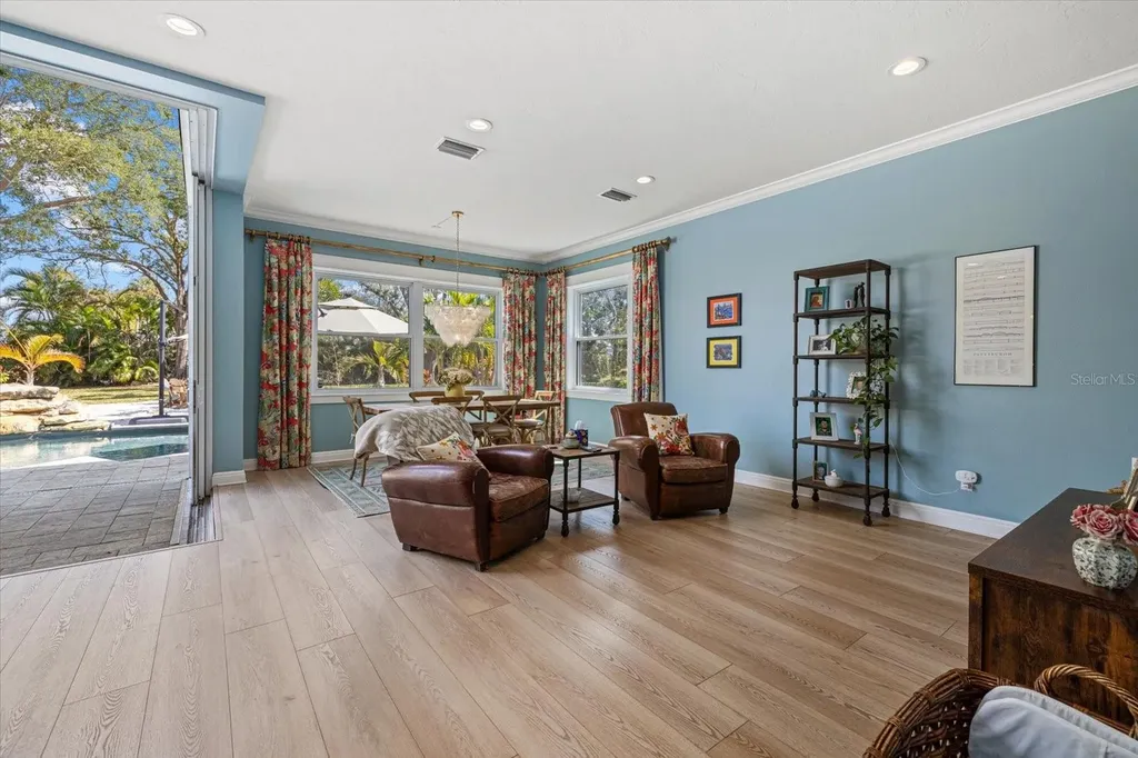 2519 Sesame Street Sarasota FL 34231