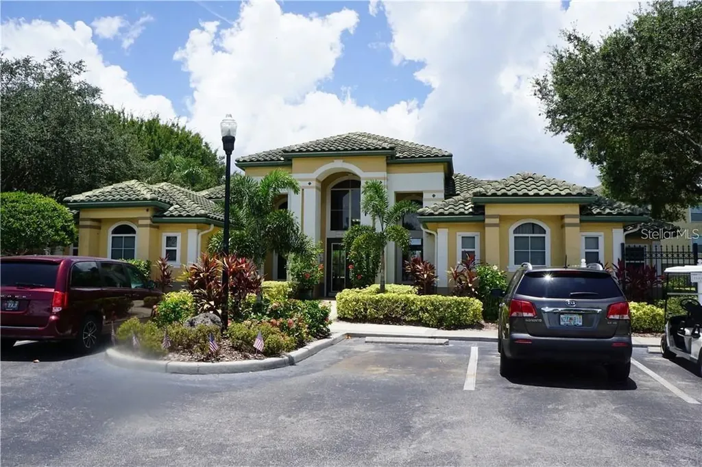 5817 Legacy Crescent Place Riverview FL 33578