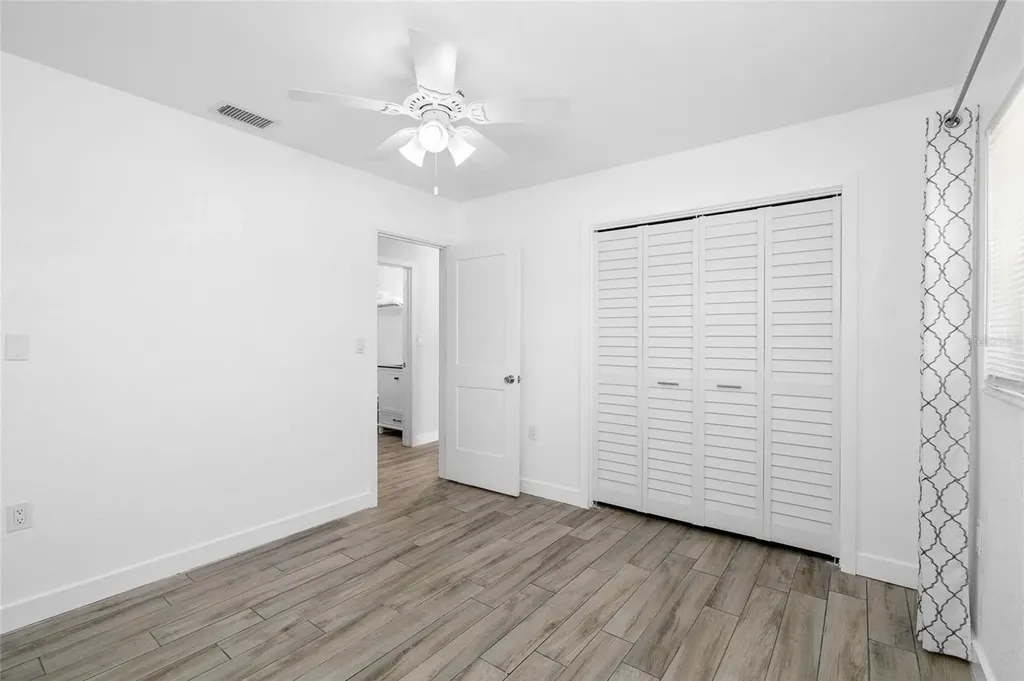 1827 Nevada Avenue NE St Petersburg FL 33703