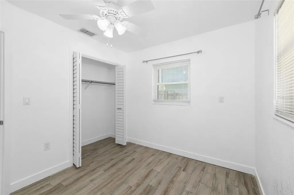1827 Nevada Avenue NE St Petersburg FL 33703