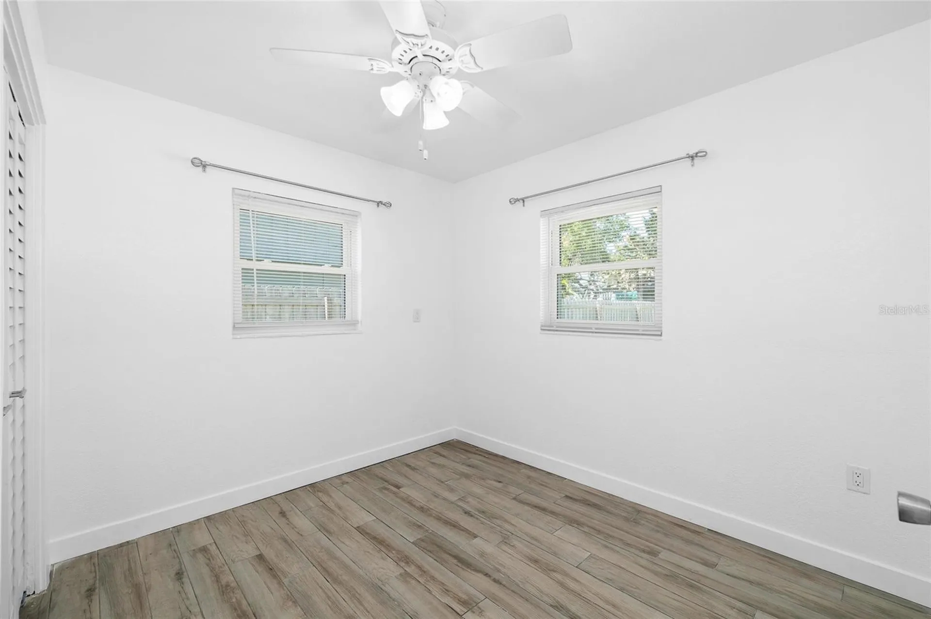 1827 Nevada Avenue NE St Petersburg FL 33703