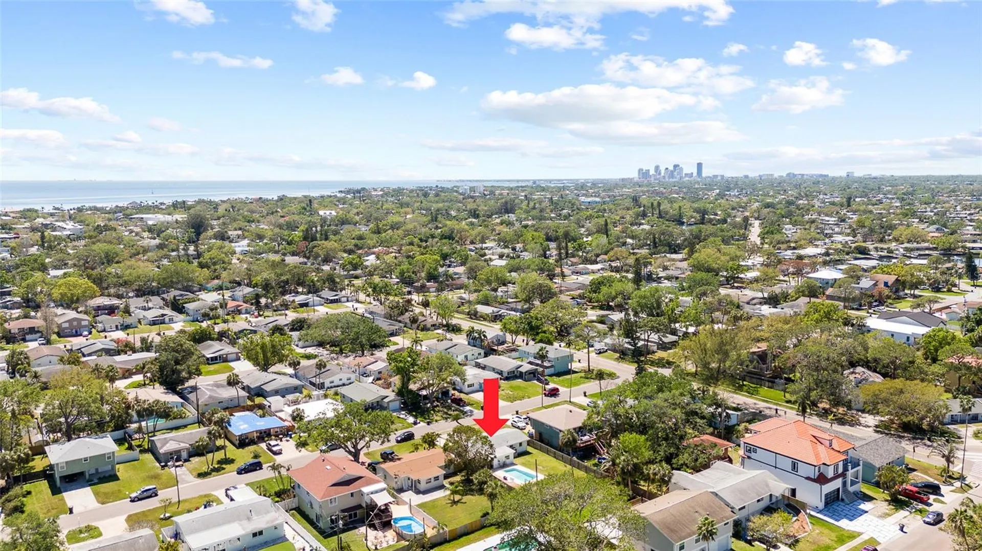 1827 Nevada Avenue NE St Petersburg FL 33703