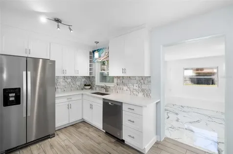 1827 Nevada Avenue NE St Petersburg FL 33703